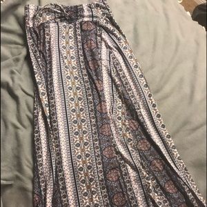 Long skirt with flowers